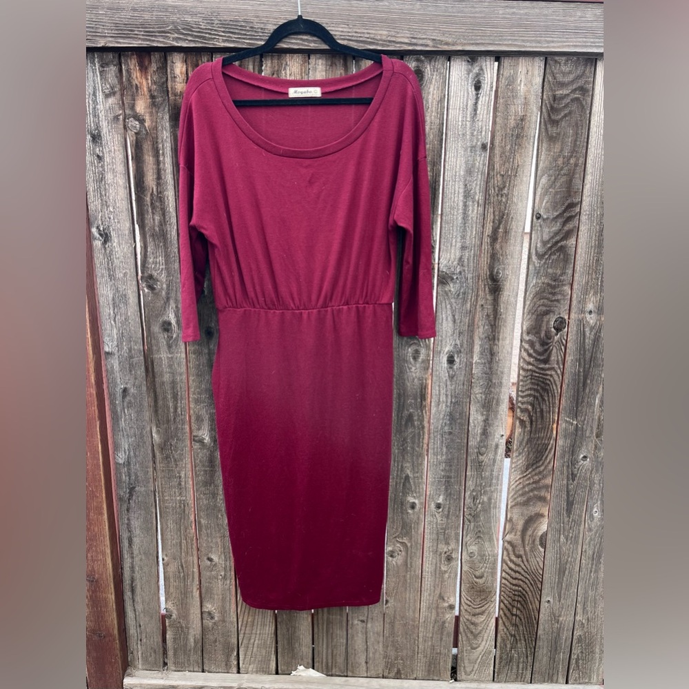 Elegant Burgundy Long Sleeve Dress